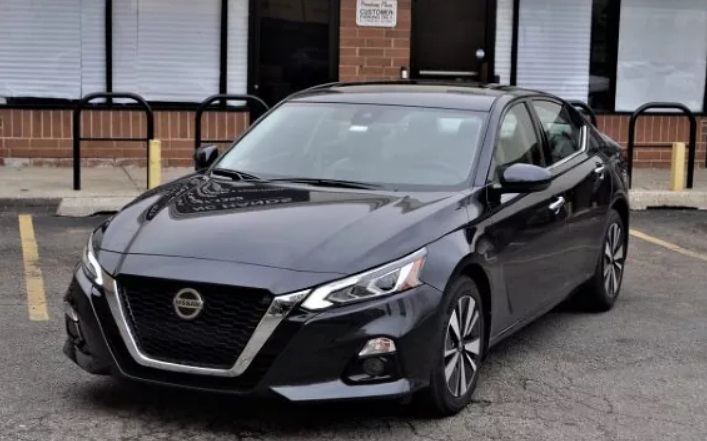 Nissan Altima